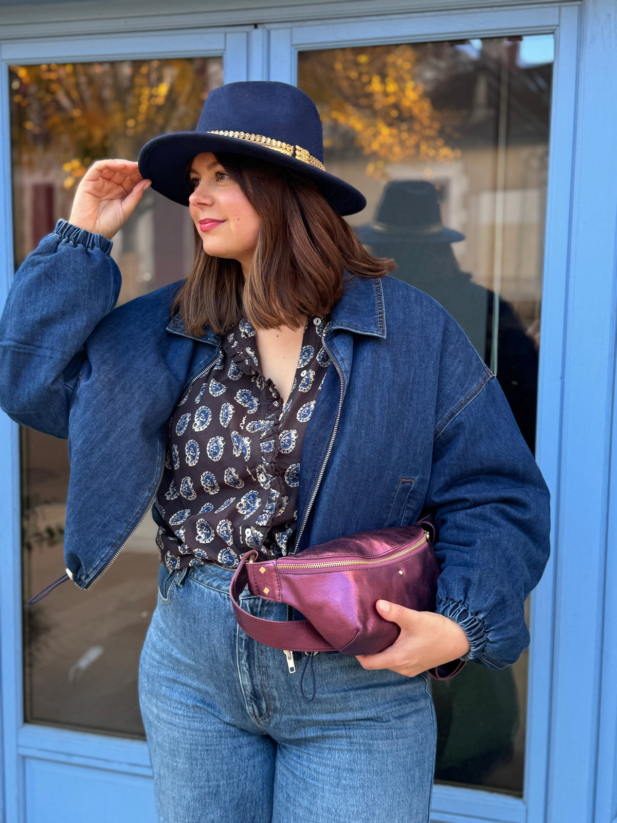 VESTE matelassée jean denim foncé, chapeau en feutre marine, blouse mkt, jean taylor ladbip, auxerre, concept store auxerre